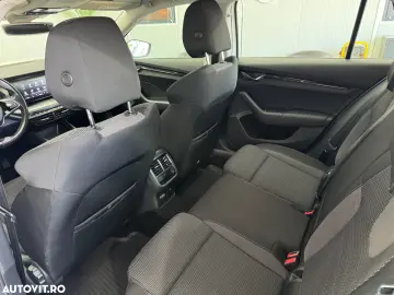 Skoda Octavia Combi 2.0 TDI DSG Ambition