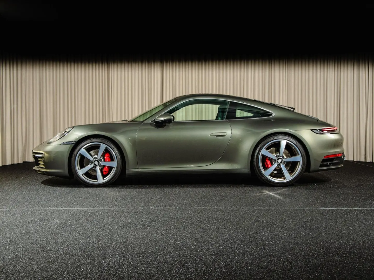 992 Carrera S Coupé  BOSE  Sunroof  Excl. Design