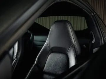 992 Carrera S Coupé  BOSE  Sunroof  Excl. Design