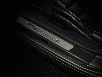 992 Carrera S Coupé  BOSE  Sunroof  Excl. Design