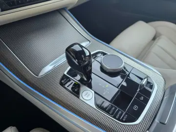 BMW X5 xDrive45e M Sport  Pano 21Zoll 360 ACC HUD