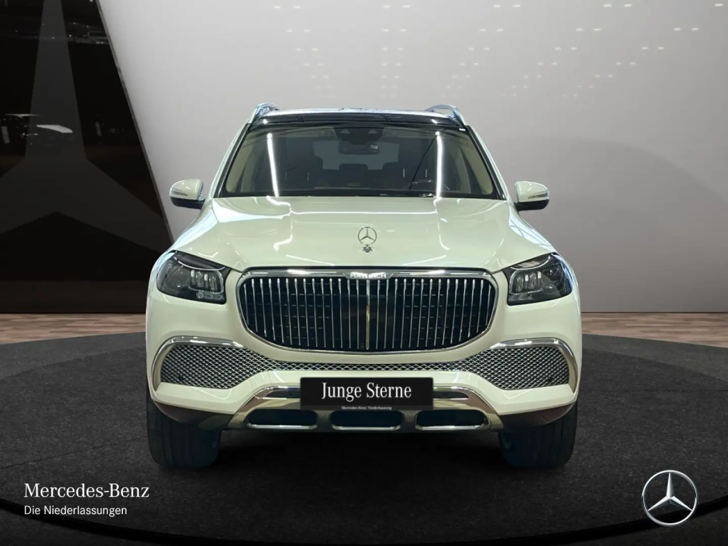 GLS 600 Maybach Distr Pano AHK Exec-Sitze Burmes