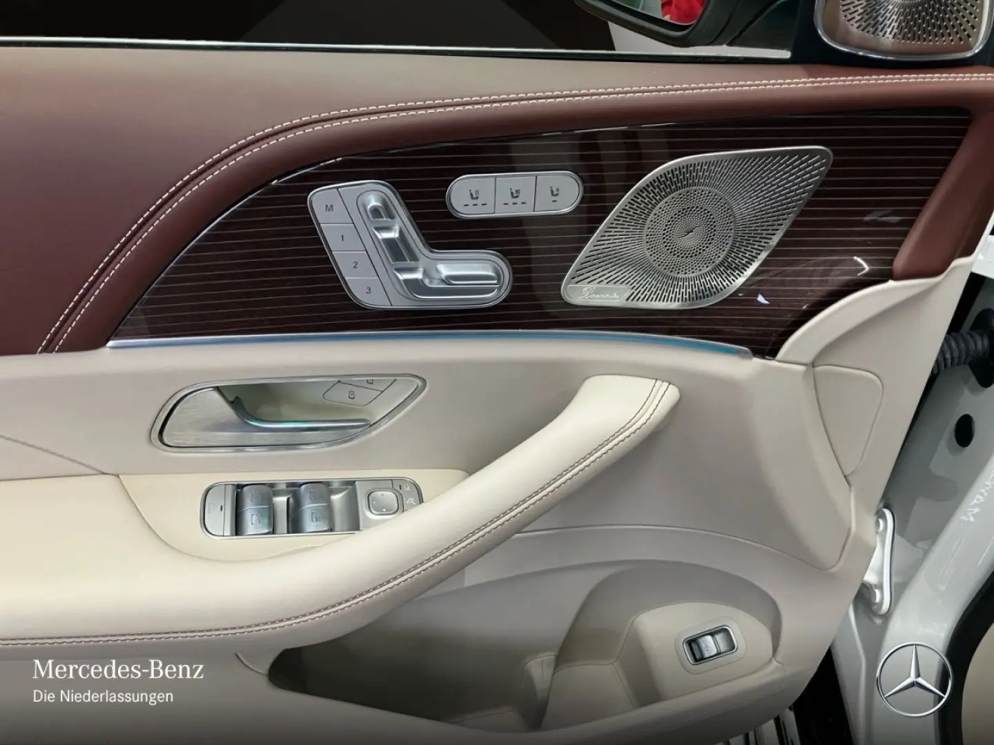 GLS 600 Maybach Distr Pano AHK Exec-Sitze Burmes