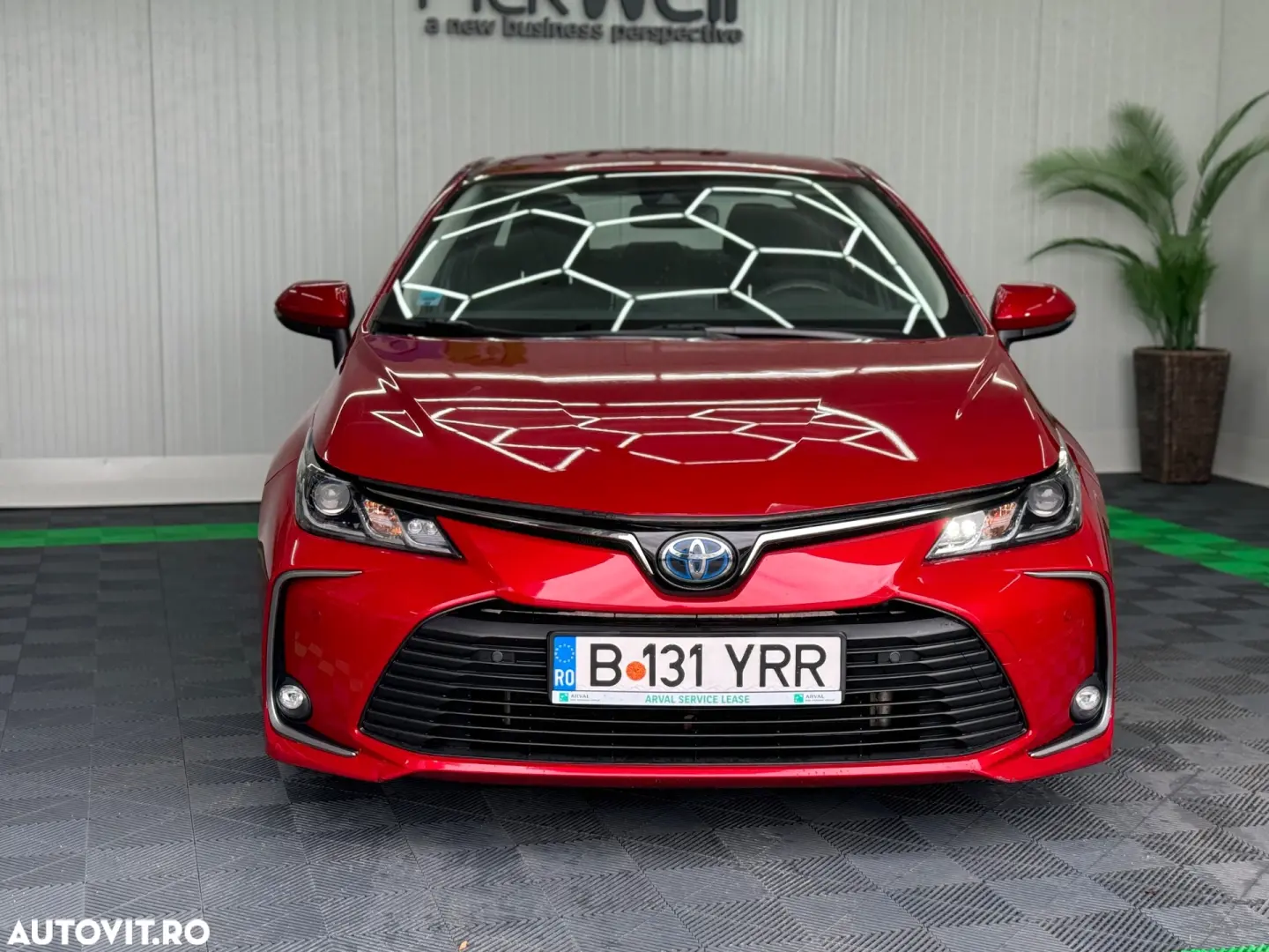 Toyota Corolla Sedan 1.8 HSD Business