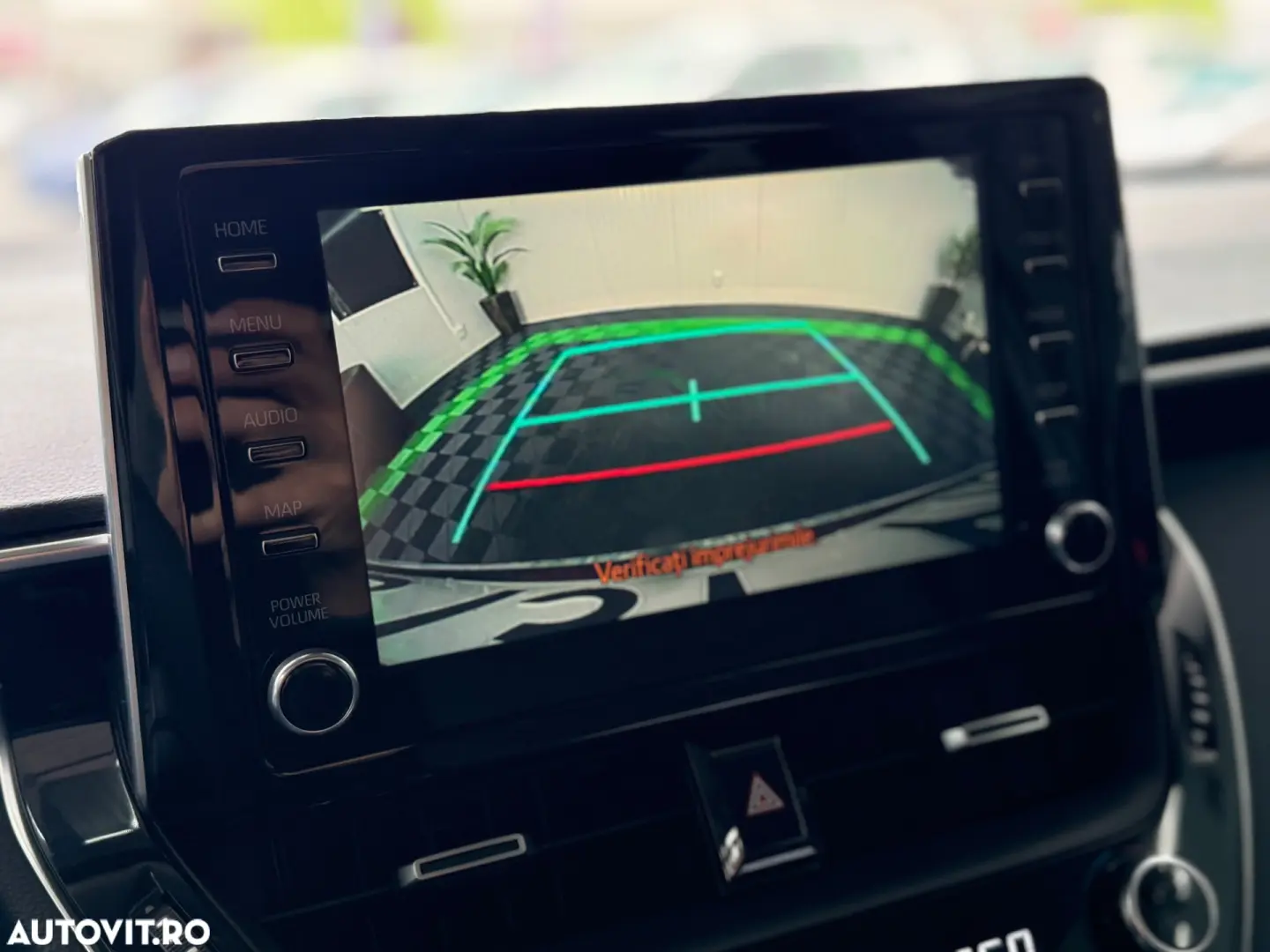 Toyota Corolla Sedan 1.8 HSD Business