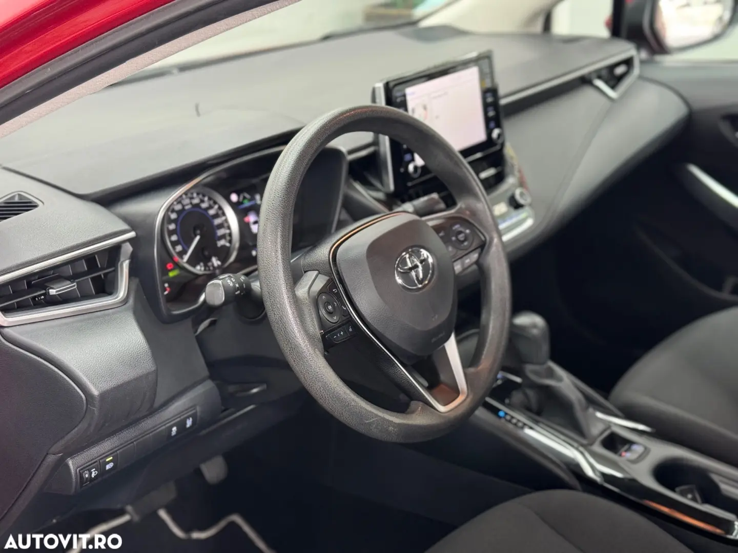 Toyota Corolla Sedan 1.8 HSD Business