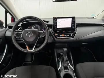 Toyota Corolla Sedan 1.8 HSD Business