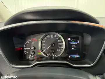 Toyota Corolla Sedan 1.8 HSD Business