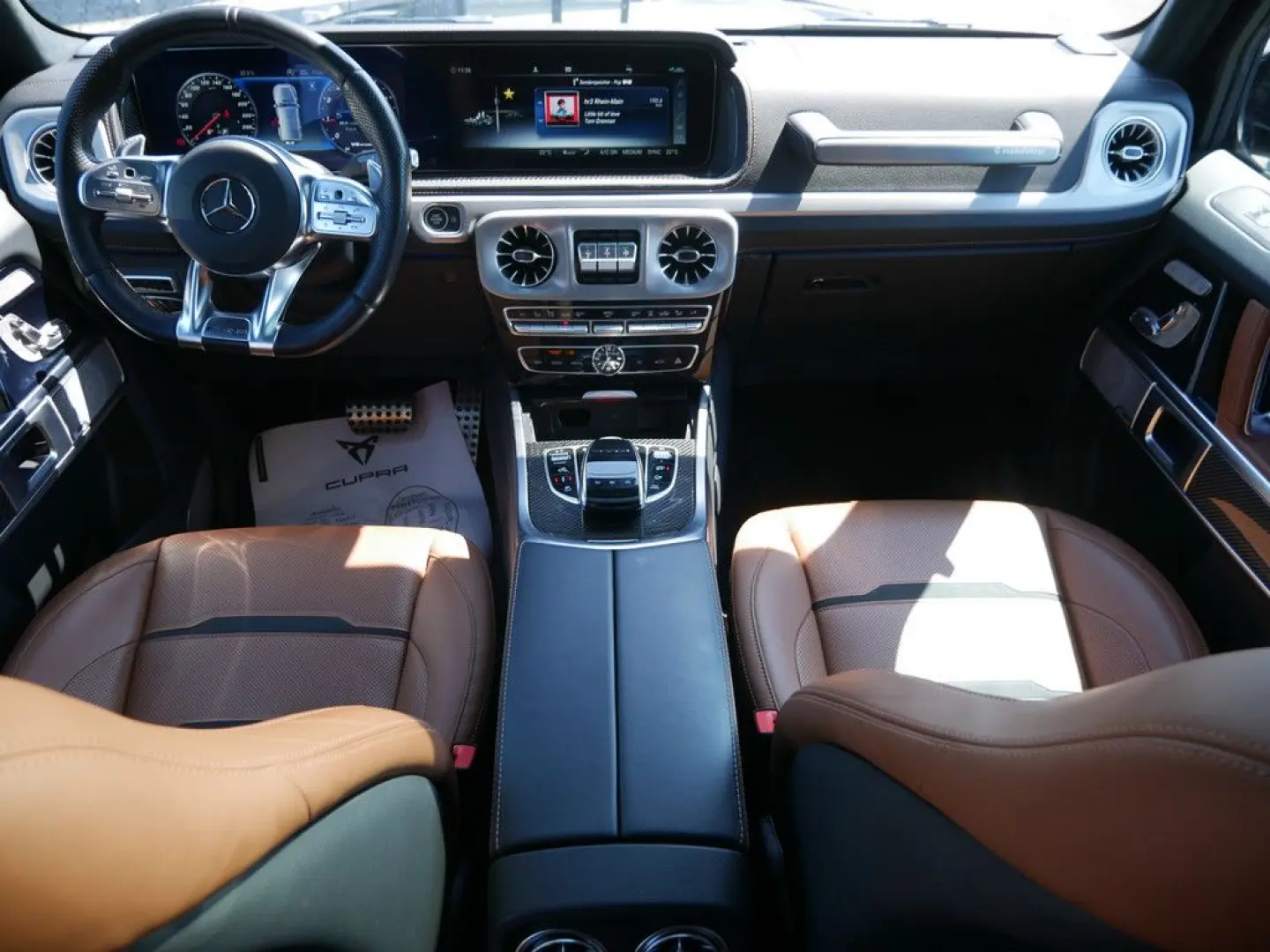 G 63 AMG AHK NIGHT CARBON MULTIBEAM 22 -LM 360