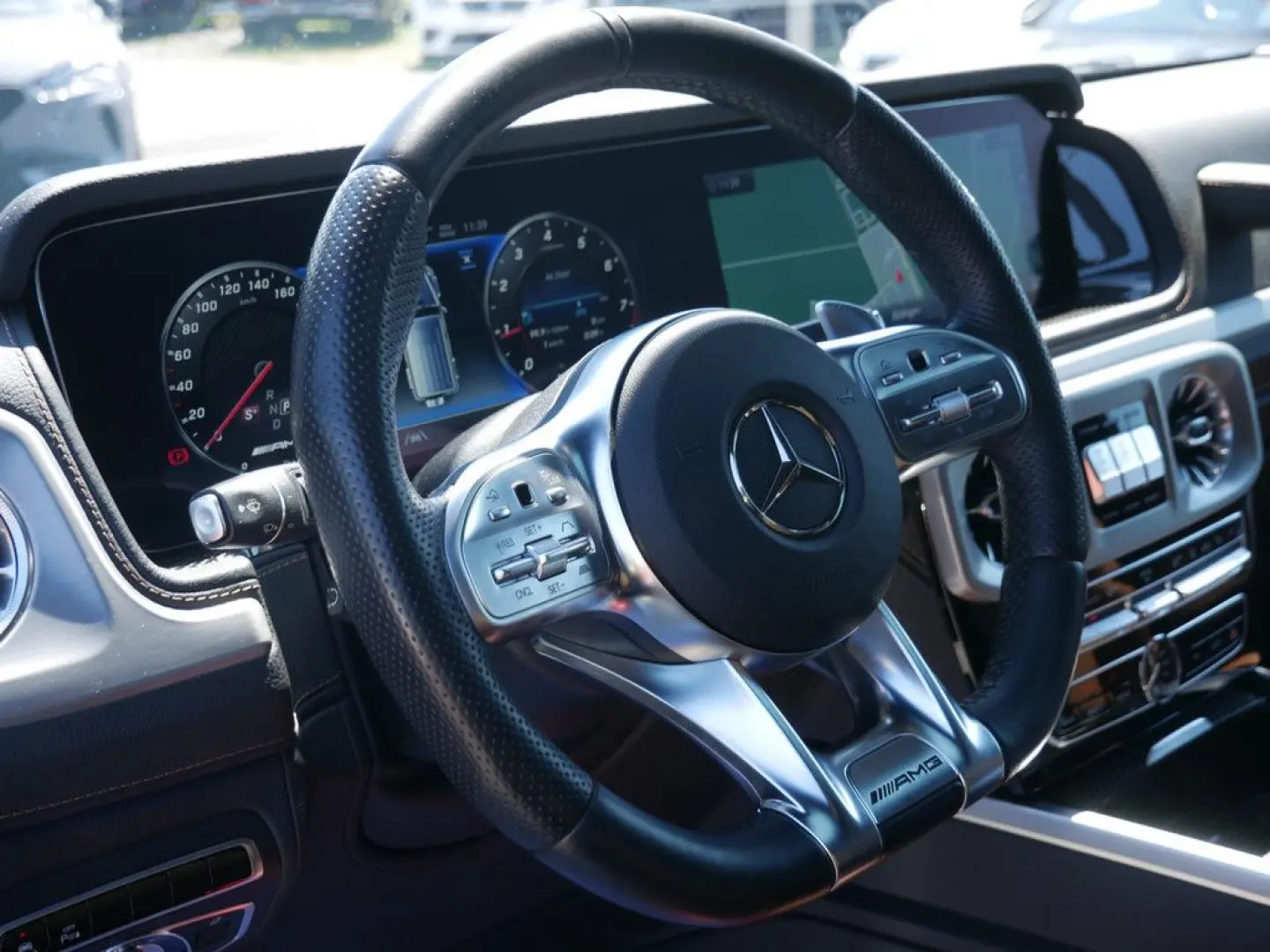 G 63 AMG AHK NIGHT CARBON MULTIBEAM 22 -LM 360