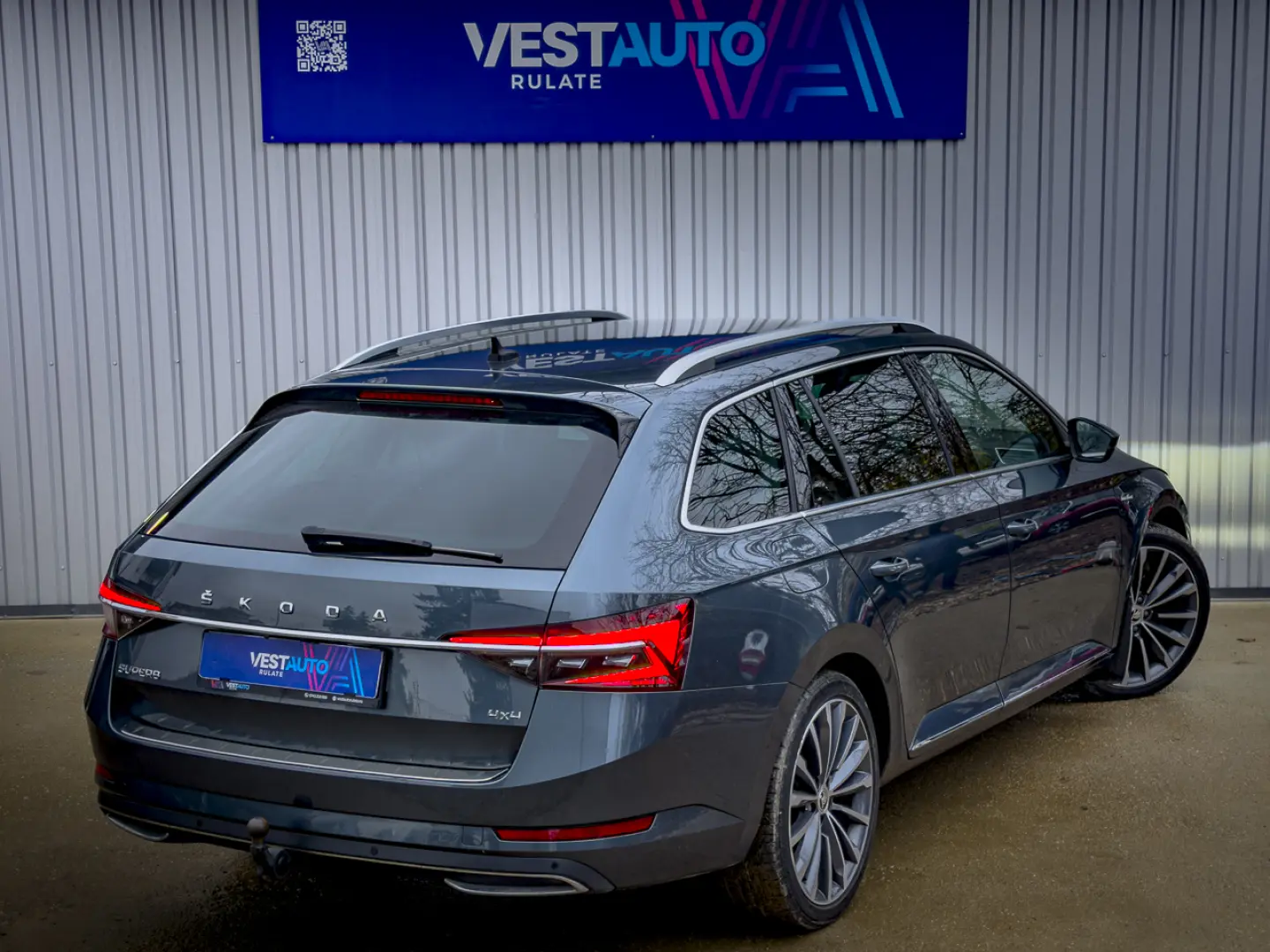 Skoda Superb Laurent Klement Camera Memorie Acc Led