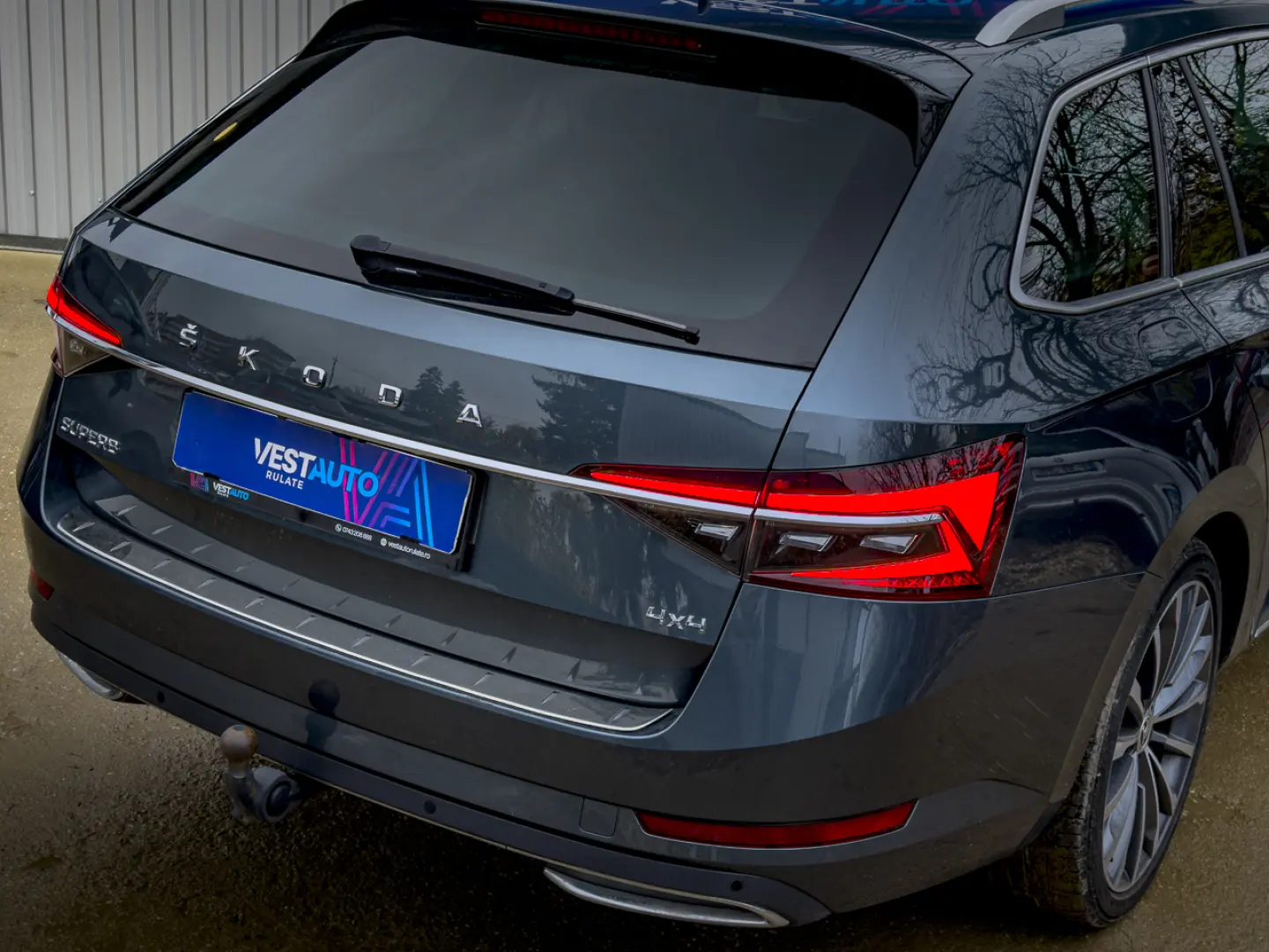 Skoda Superb Laurent Klement Camera Memorie Acc Led