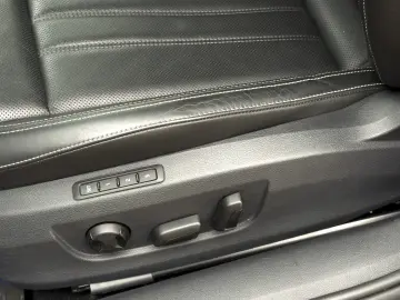 Skoda Superb Laurent Klement Camera Memorie Acc Led