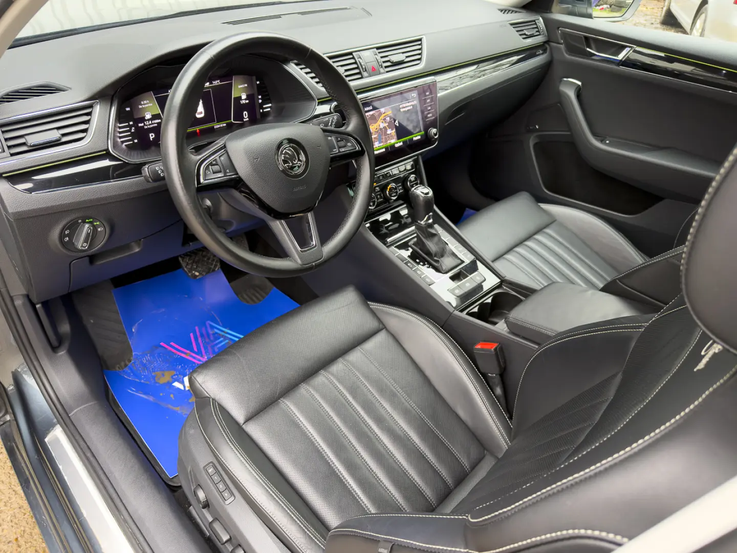 Skoda Superb Laurent Klement Camera Memorie Acc Led