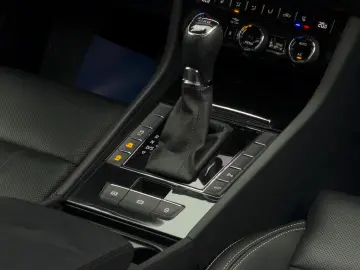 Skoda Superb Laurent Klement Camera Memorie Acc Led