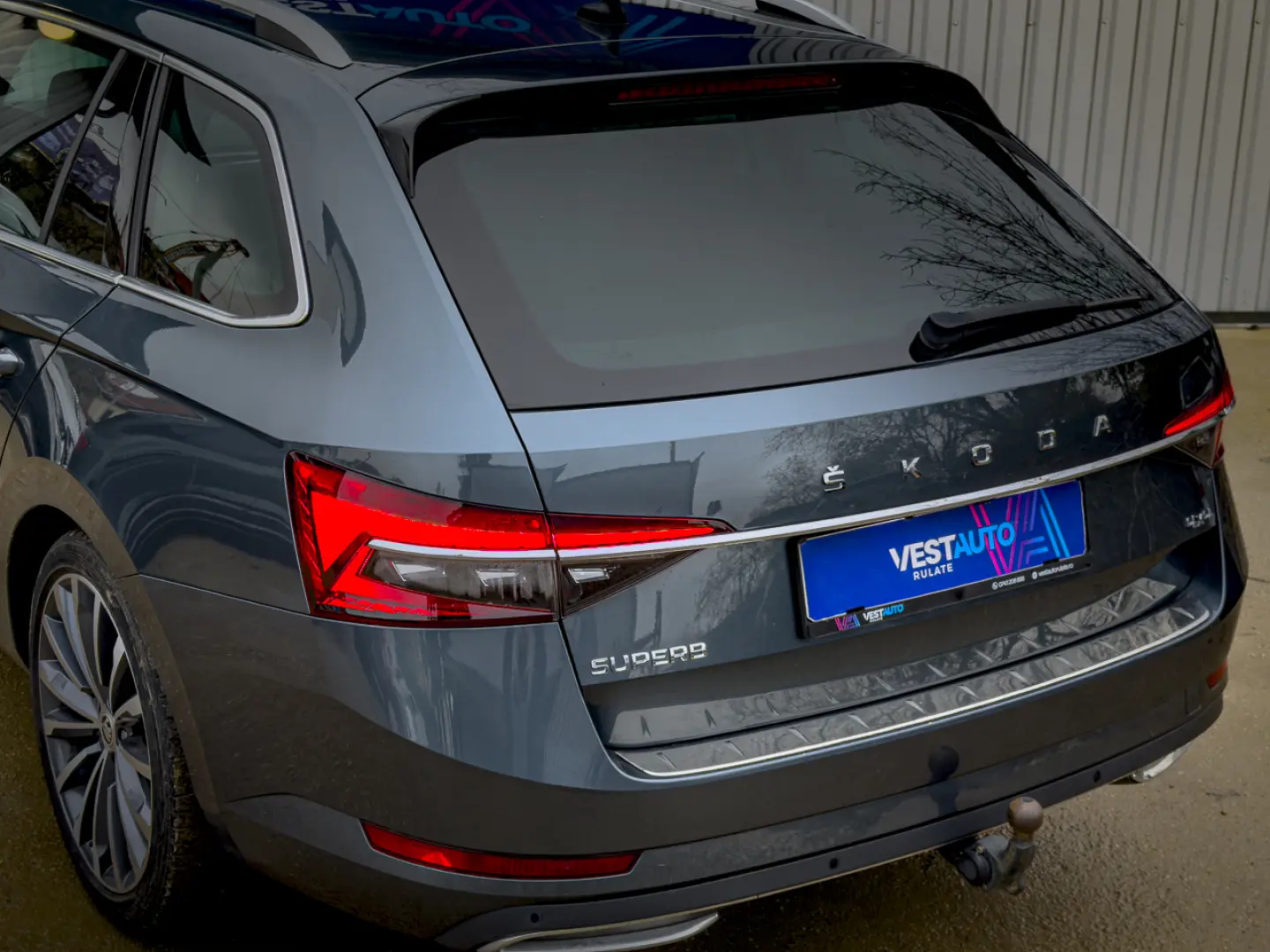 Skoda Superb Laurent Klement Camera Memorie Acc Led