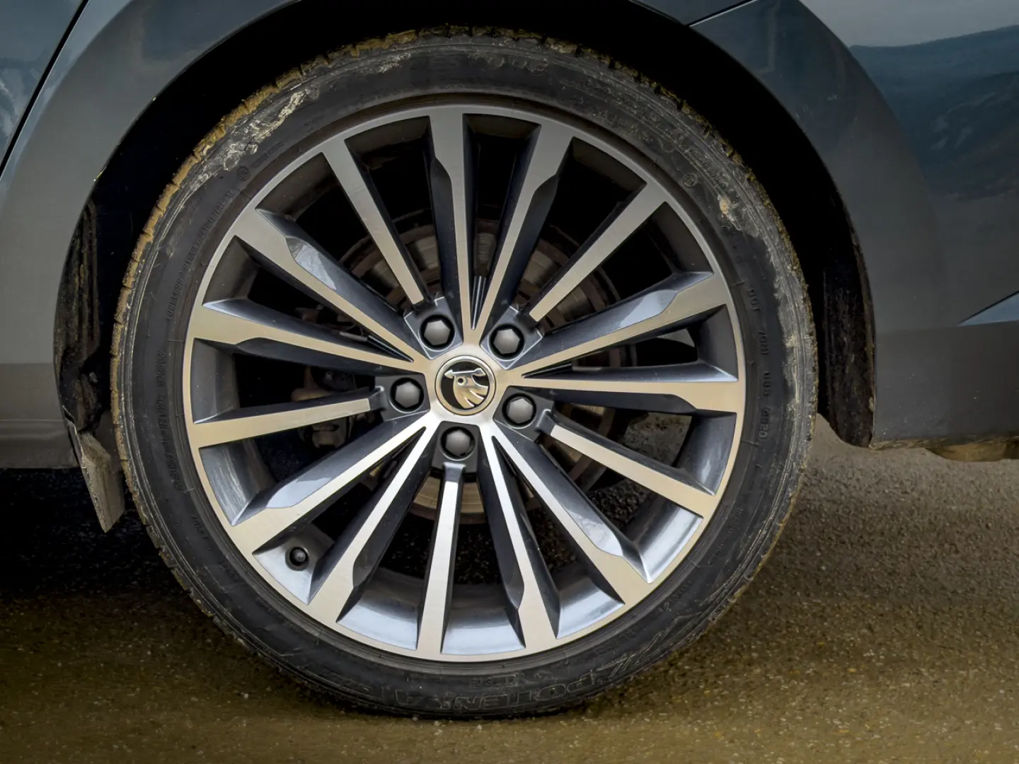 Skoda Superb Laurent Klement Camera Memorie Acc Led