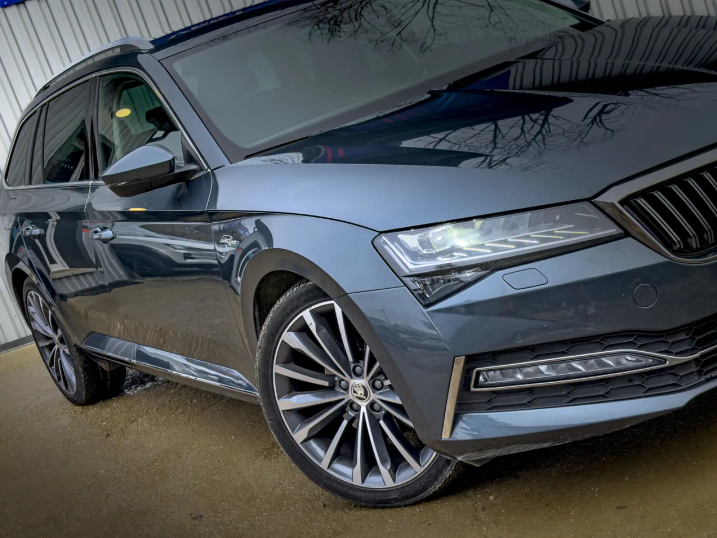 Skoda Superb Laurent Klement Camera Memorie Acc Led