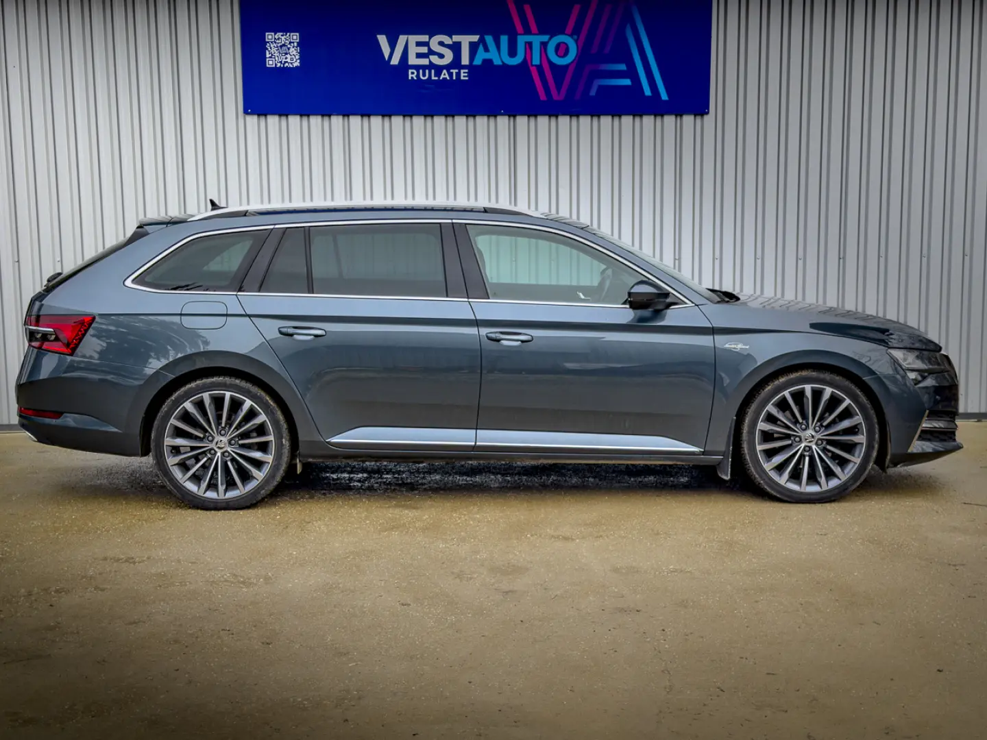 Skoda Superb Laurent Klement Camera Memorie Acc Led