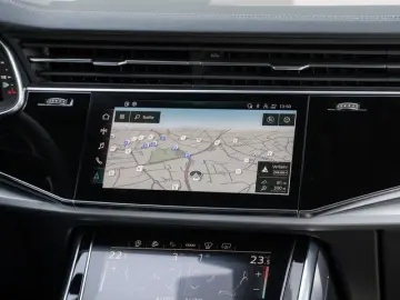 Audi Q7 55 TFSI quattro S line ACC HuD Pano
