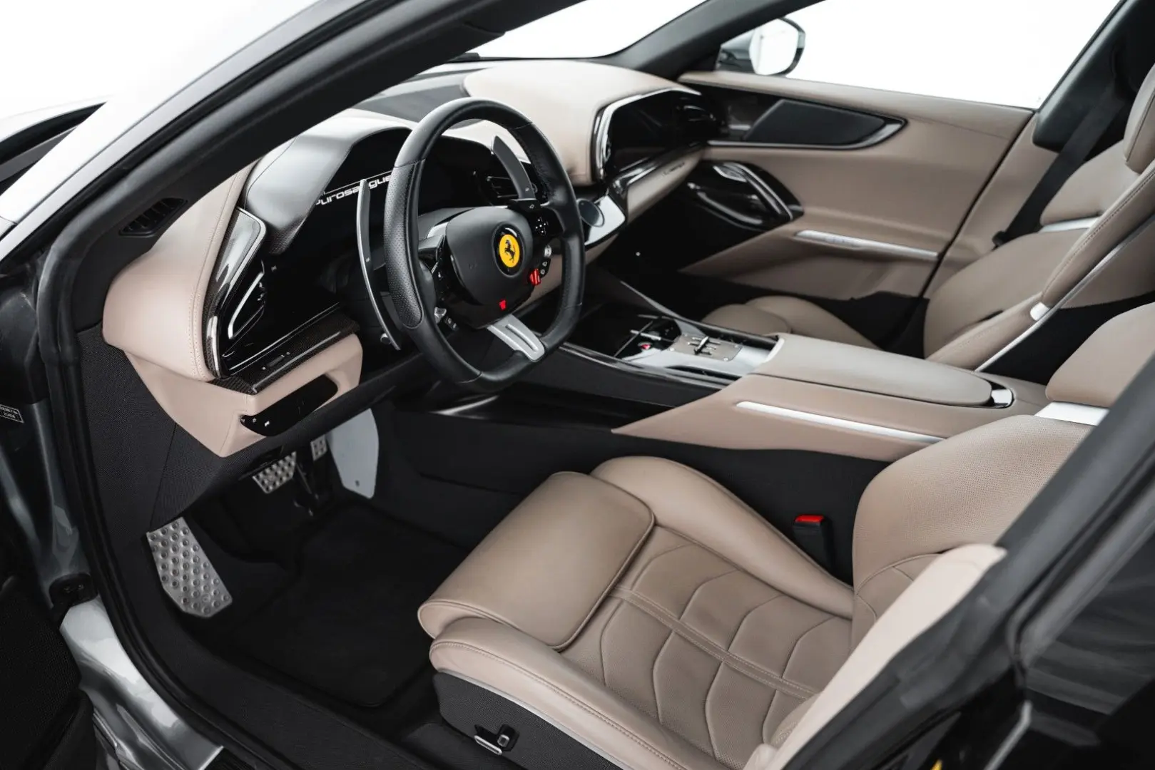 Purosangue V12 DCT 4WD