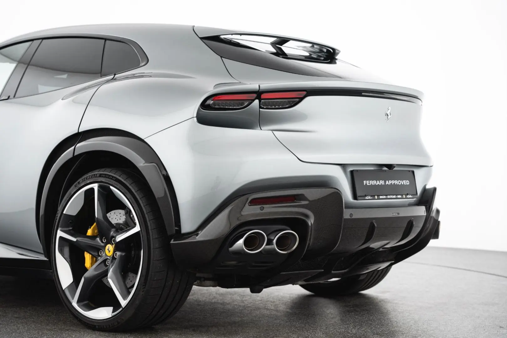 Purosangue V12 DCT 4WD