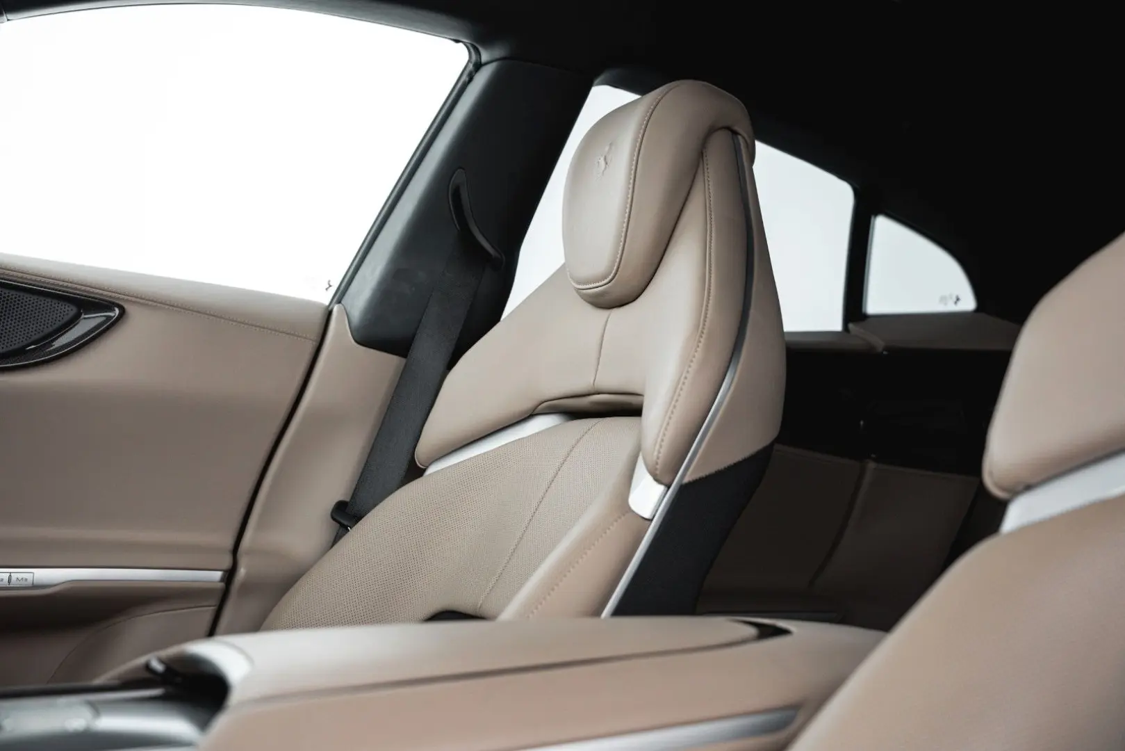 Purosangue V12 DCT 4WD