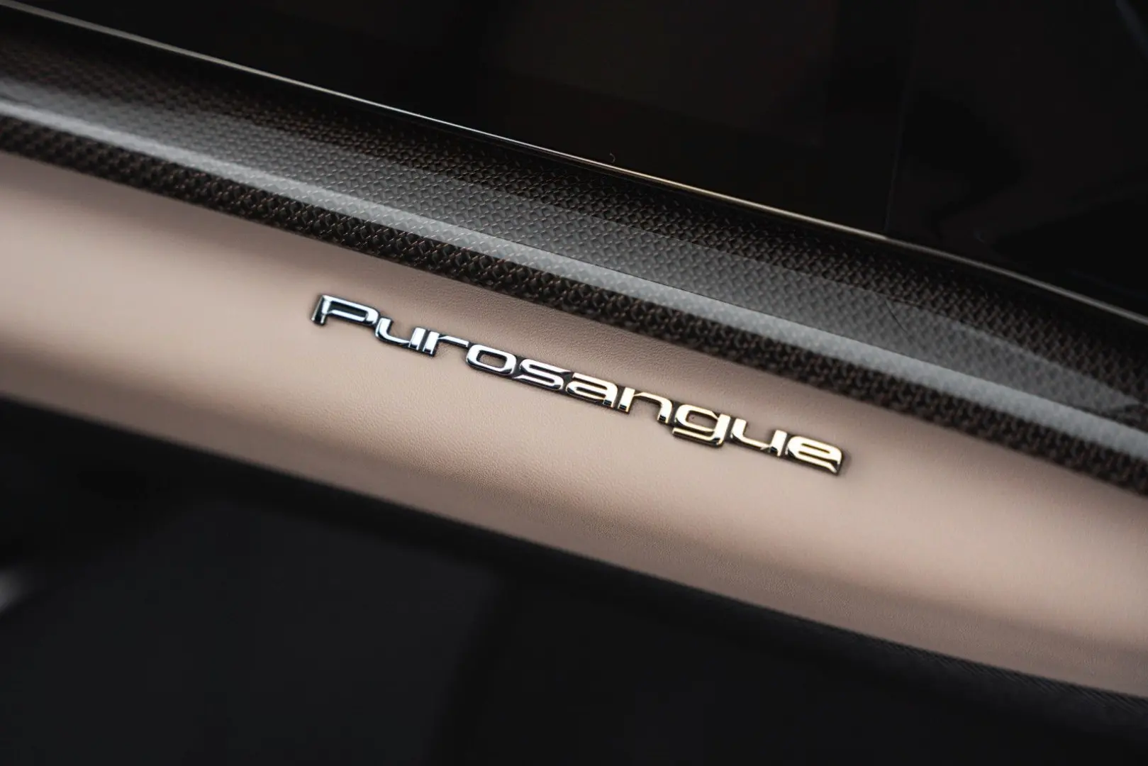 Purosangue V12 DCT 4WD