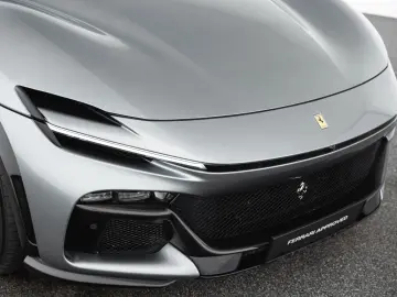 Purosangue V12 DCT 4WD