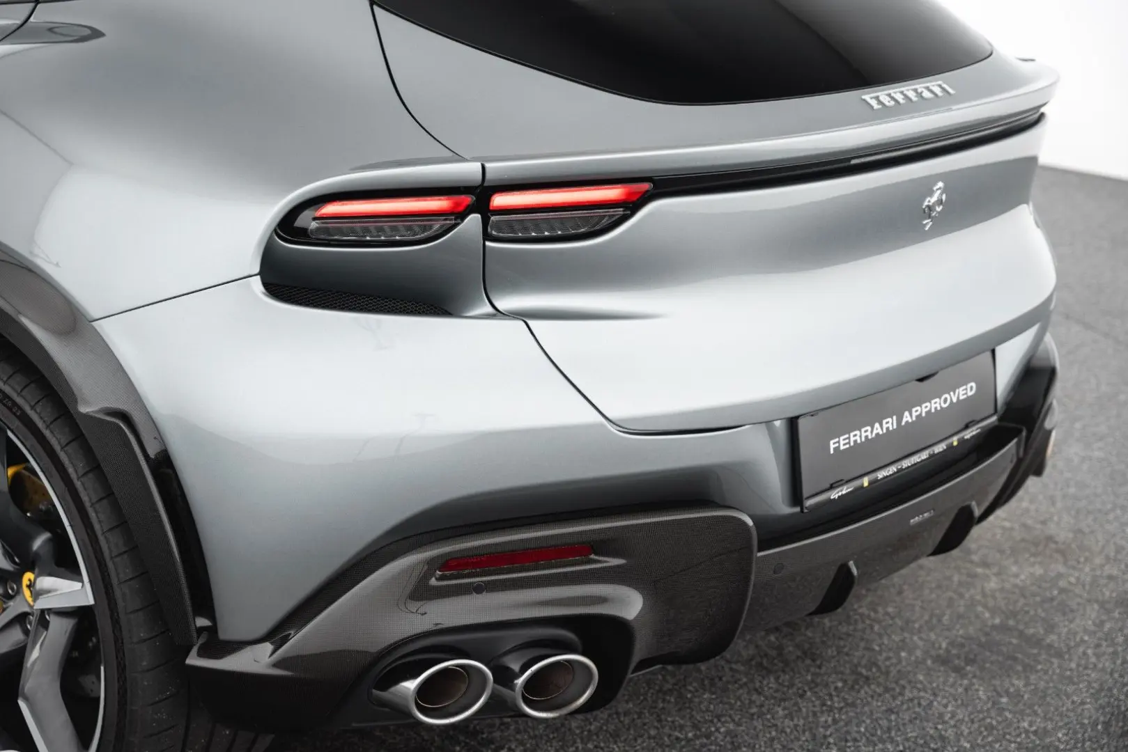 Purosangue V12 DCT 4WD