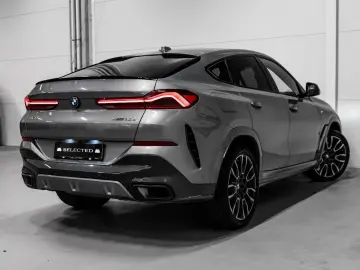 X6 30d xDRIVE M SPORT PAKET CARBON STOCK