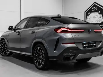 X6 30d xDRIVE M SPORT PAKET CARBON STOCK