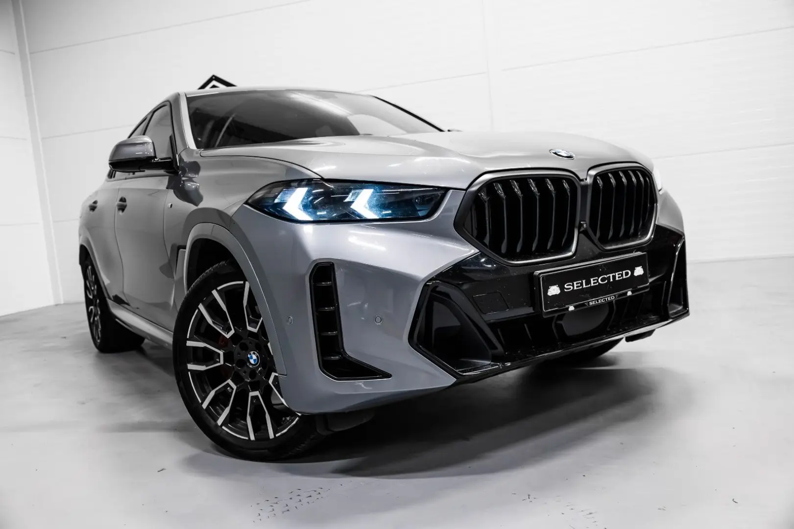 X6 30d xDRIVE M SPORT PAKET CARBON STOCK