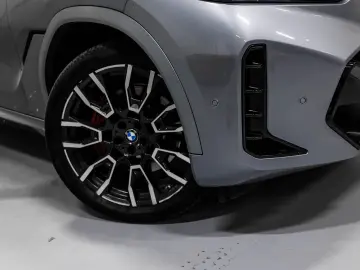 X6 30d xDRIVE M SPORT PAKET CARBON STOCK