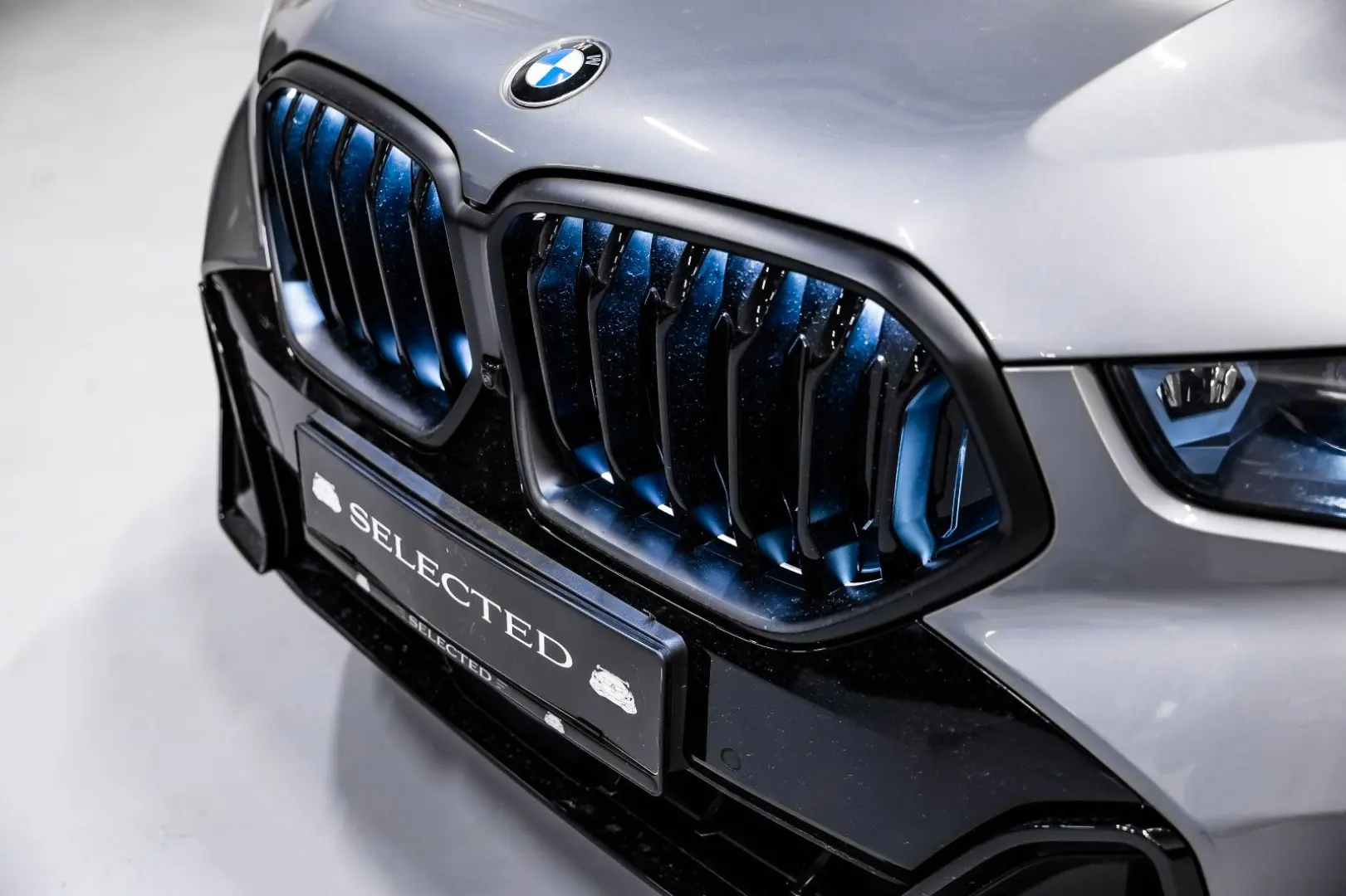 X6 30d xDRIVE M SPORT PAKET CARBON STOCK