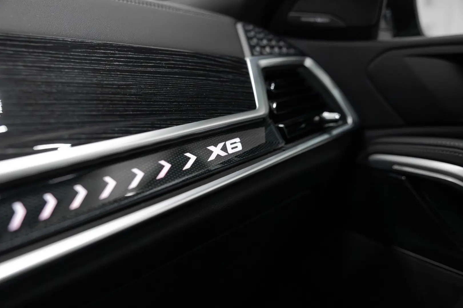 X6 30d xDRIVE M SPORT PAKET CARBON STOCK