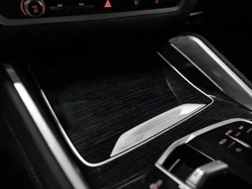 X6 30d xDRIVE M SPORT PAKET CARBON STOCK