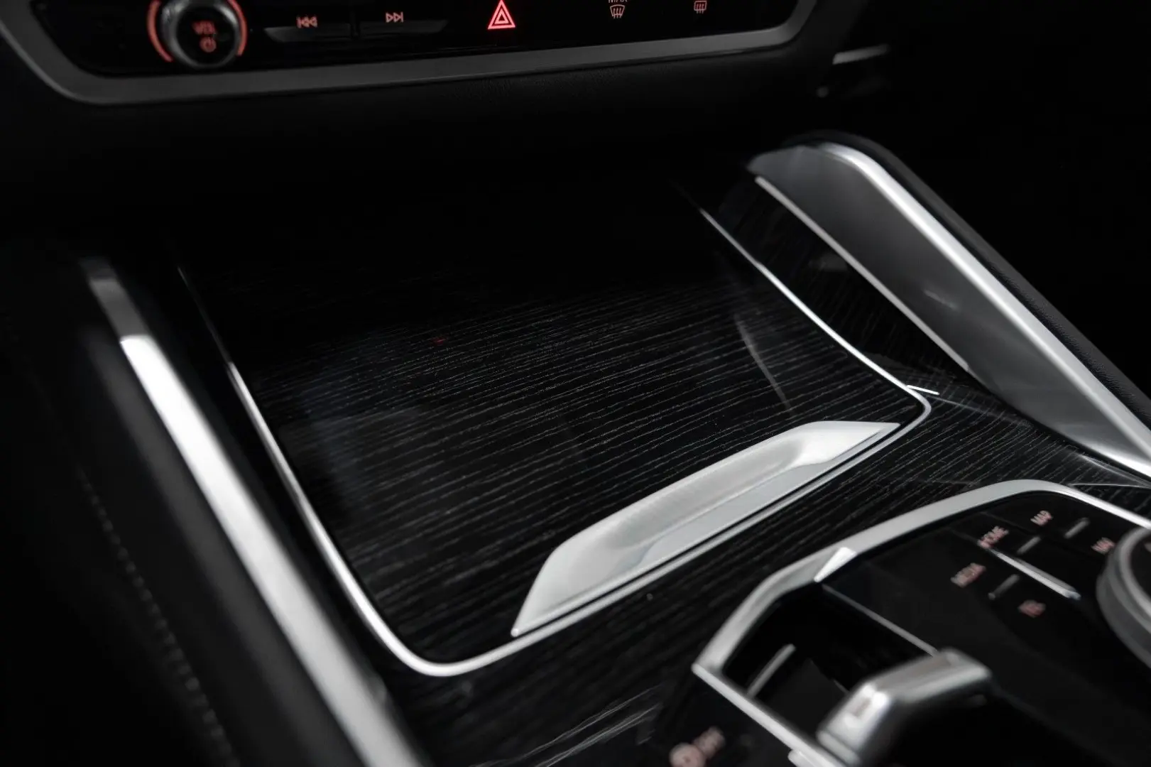 X6 30d xDRIVE M SPORT PAKET CARBON STOCK