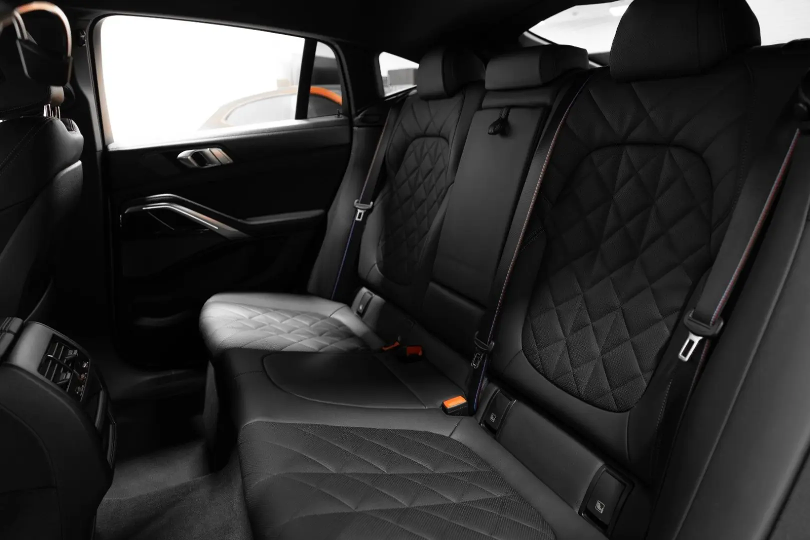 X6 30d xDRIVE M SPORT PAKET CARBON STOCK