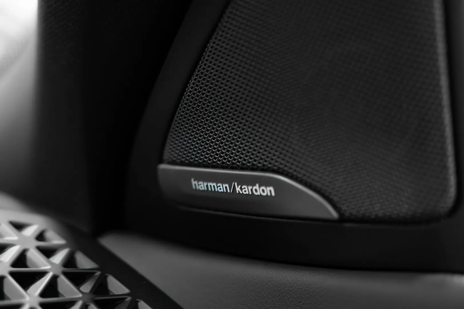 X6 30d xDRIVE M SPORT PAKET CARBON STOCK