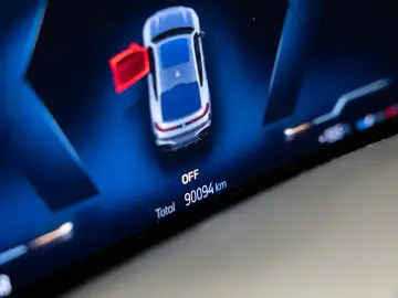 X6 30d xDRIVE M SPORT PAKET CARBON STOCK