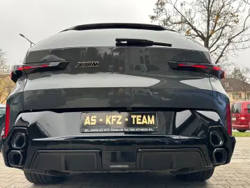 XM 4.4 360  AHK MASSAGE HEAD-UP 23  B&W CARBON