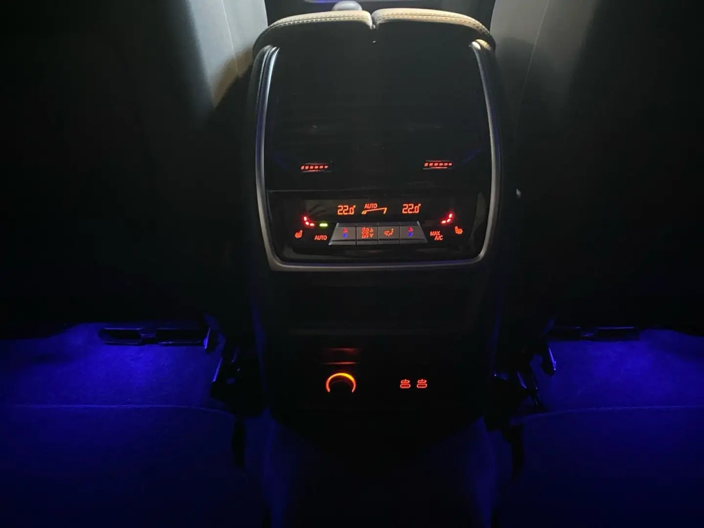 XM 23'' AHK DA Prof PA  Massage Soft-Close H K