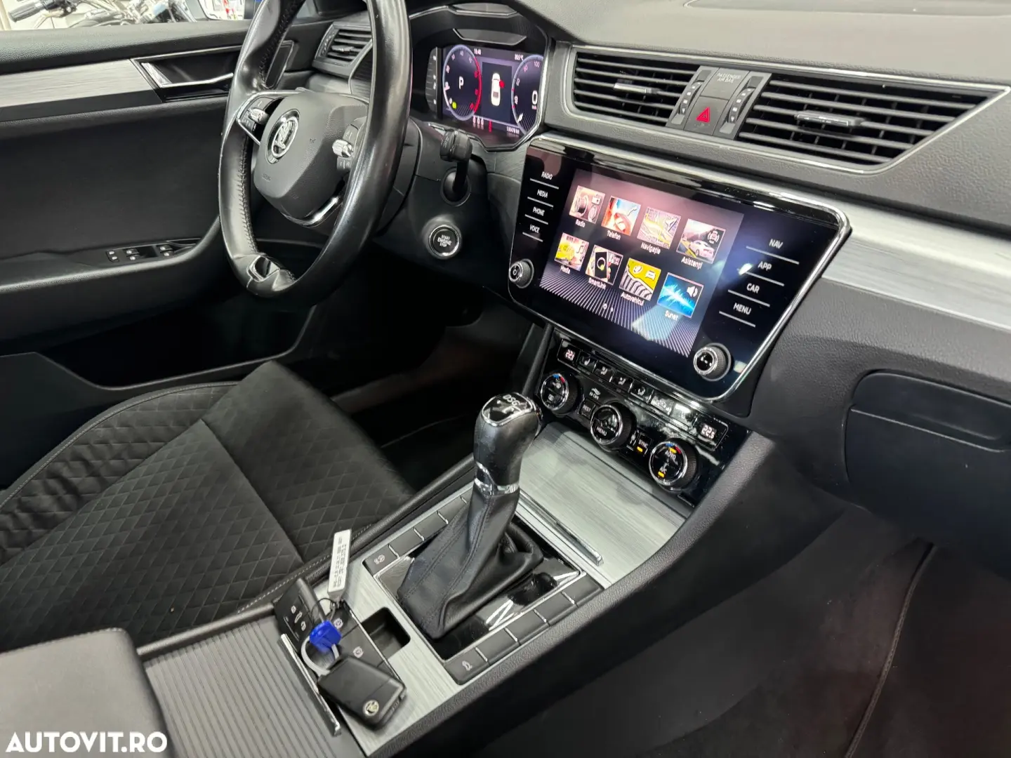 Skoda Superb 2.0 TDI DSG Ambition