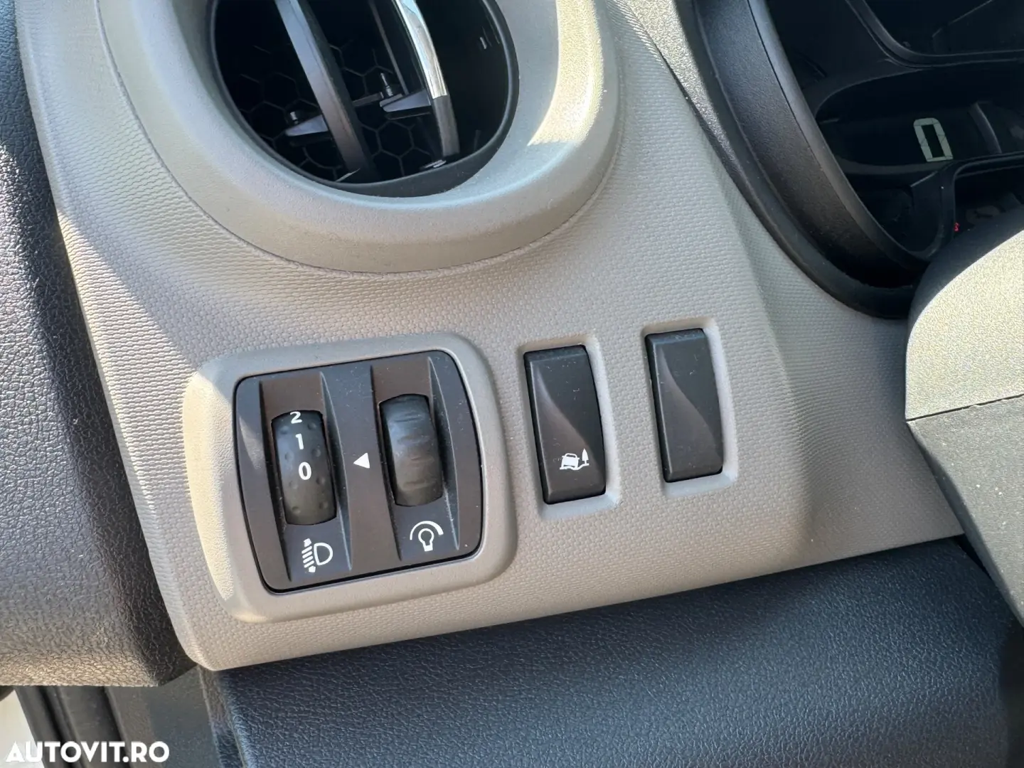 Renault Trafic Combi L2H1 1.6 dCi TT 125 7 1 Expression