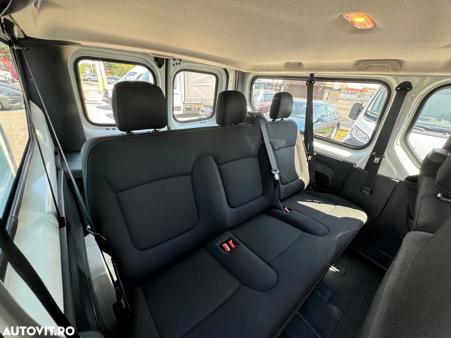 Renault Trafic Combi L2H1 1.6 dCi TT 125 7 1 Expression