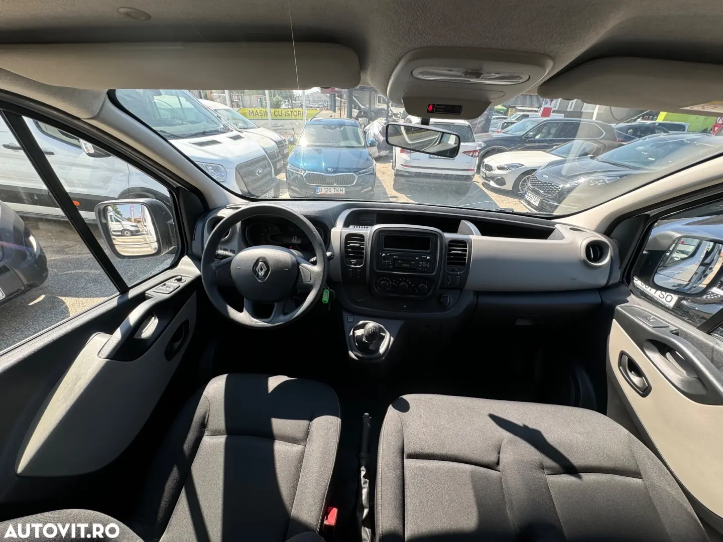 Renault Trafic Combi L2H1 1.6 dCi TT 125 7 1 Expression