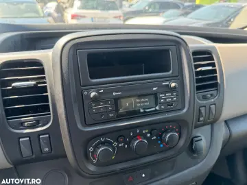 Renault Trafic Combi L2H1 1.6 dCi TT 125 7 1 Expression