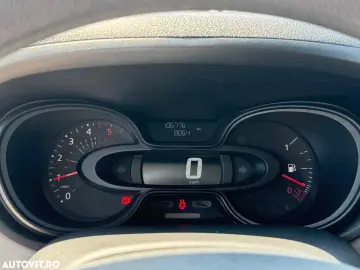 Renault Trafic Combi L2H1 1.6 dCi TT 125 7 1 Expression