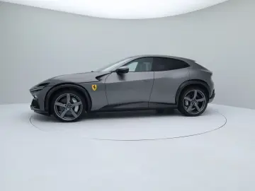 Purosangue - FERRARI HAMBURG